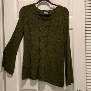 Long sleeve sweater. Barely worn